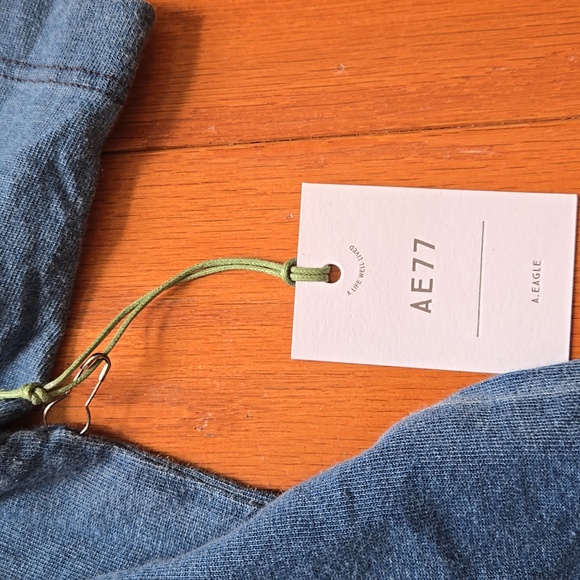 AE77 American Eagle Premium Blue Men's Shirt Small NWT 100% Cotton - Picture 3 of 6